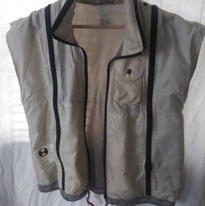 FINAL HOME (Issey Miyake) Survival Vest